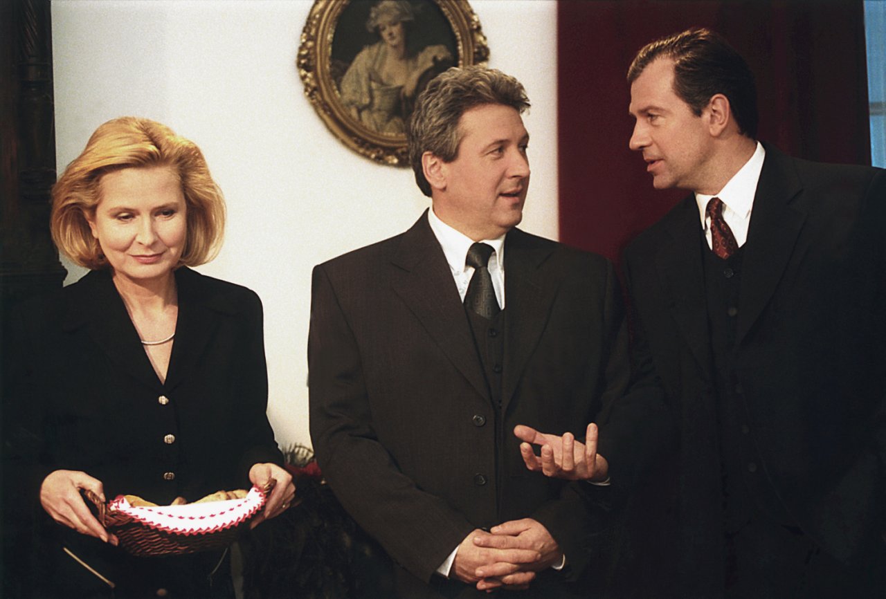 Andrzej Grabarczyk, Barbara Bursztynowicz, Tomasz Stockinger w serialu Klan, 2000 rok