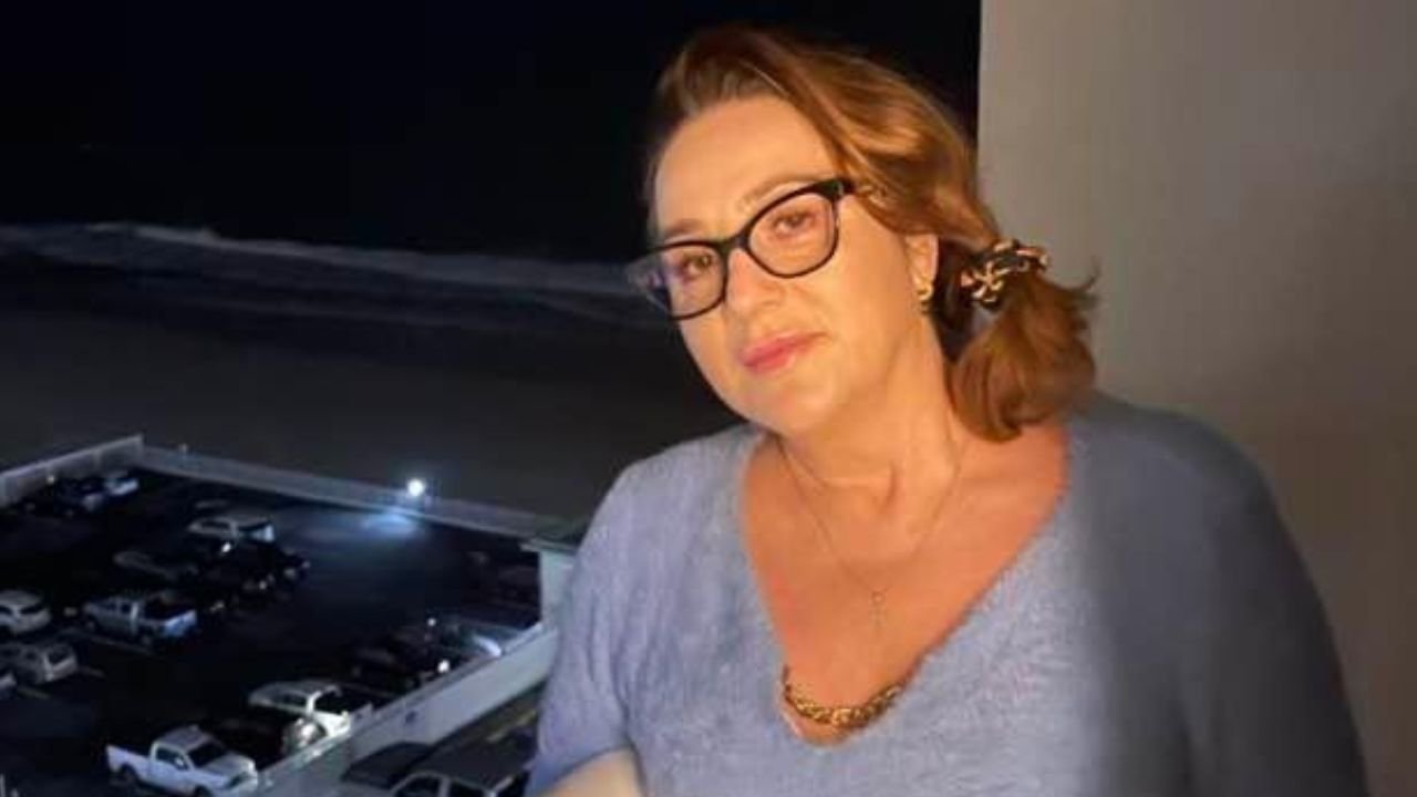 Danuta Martyniuk wyeksponowała zgrabne nóżki w kusej mini. Wygląda jak nastolatka