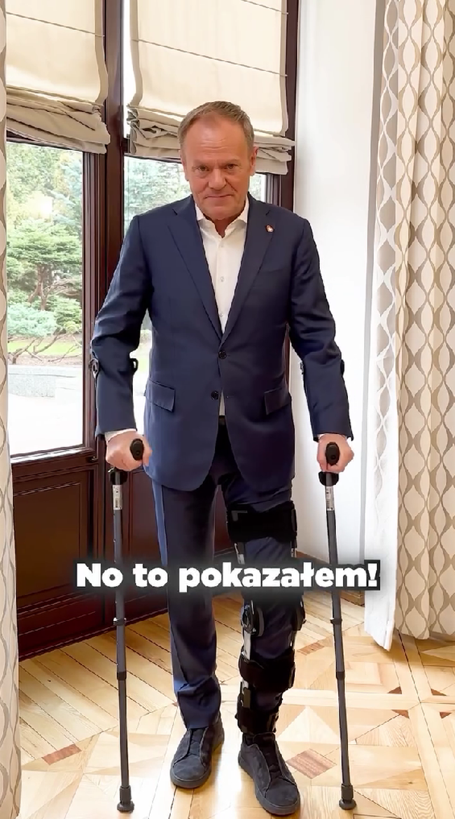 Donald Tusk z kulami