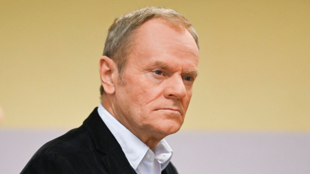 Wielka korporacja zainwestuje piątaka w Polsce. Donek dumny, internauci mają ubaw [memy]