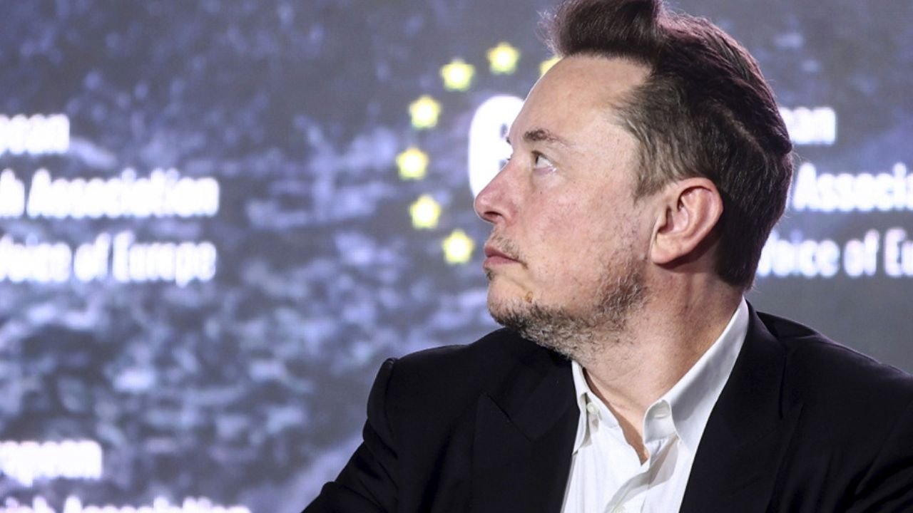 Elon nie miał w życiu łatwo. Był gnębiony jako dziecko i nastolatek, musiał przeżyć za dolara dziennie