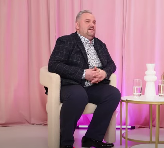 Piotr Miechowski na fotelu