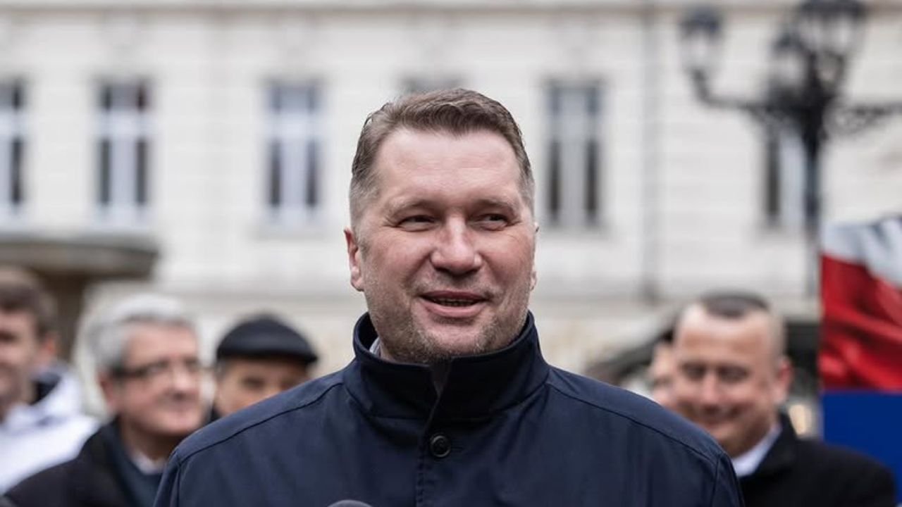 Przemysław Czarnek oszalał na jej punkcie. Wydał fortunę, by być z Kasią. Kim jest jego żona? [zdjęcia]