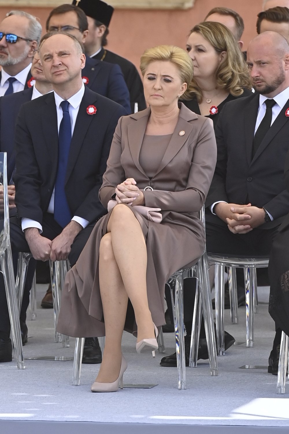 Agata Kornhauser-Duda siedzi obok męża