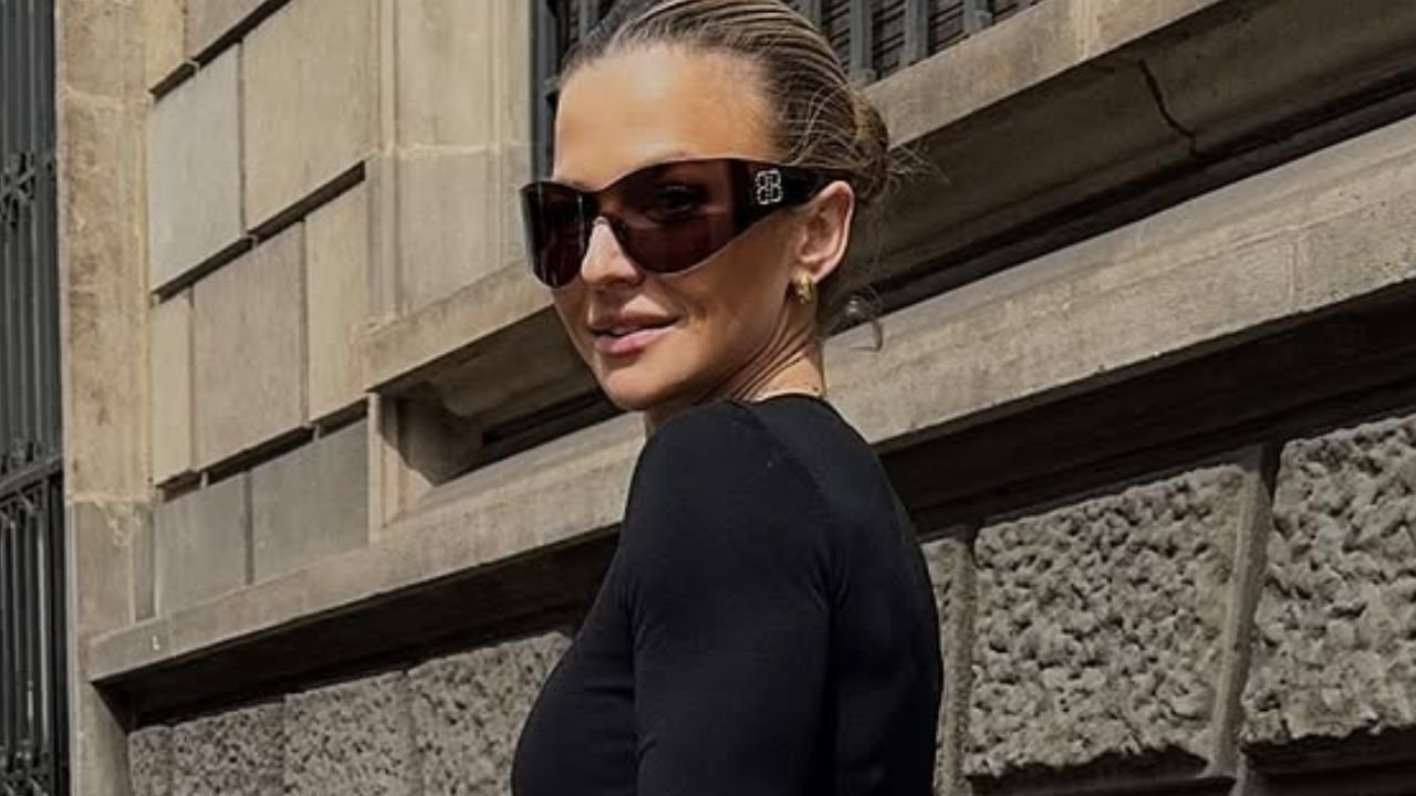 Anna Lewandowska kibicowała na stadionie w stylizacji rodem z "Matrixa". Chyba wybrała czerwoną pigułkę