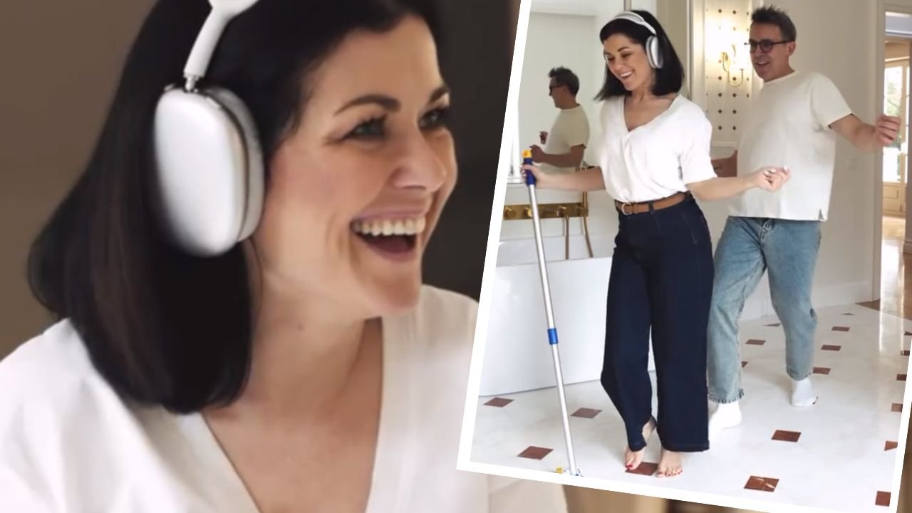 Kasia Cichopek pucuje podłogę w łazience, a Kurzaj tańczy. Fani nie mają litości: "Żenada" [wideo]