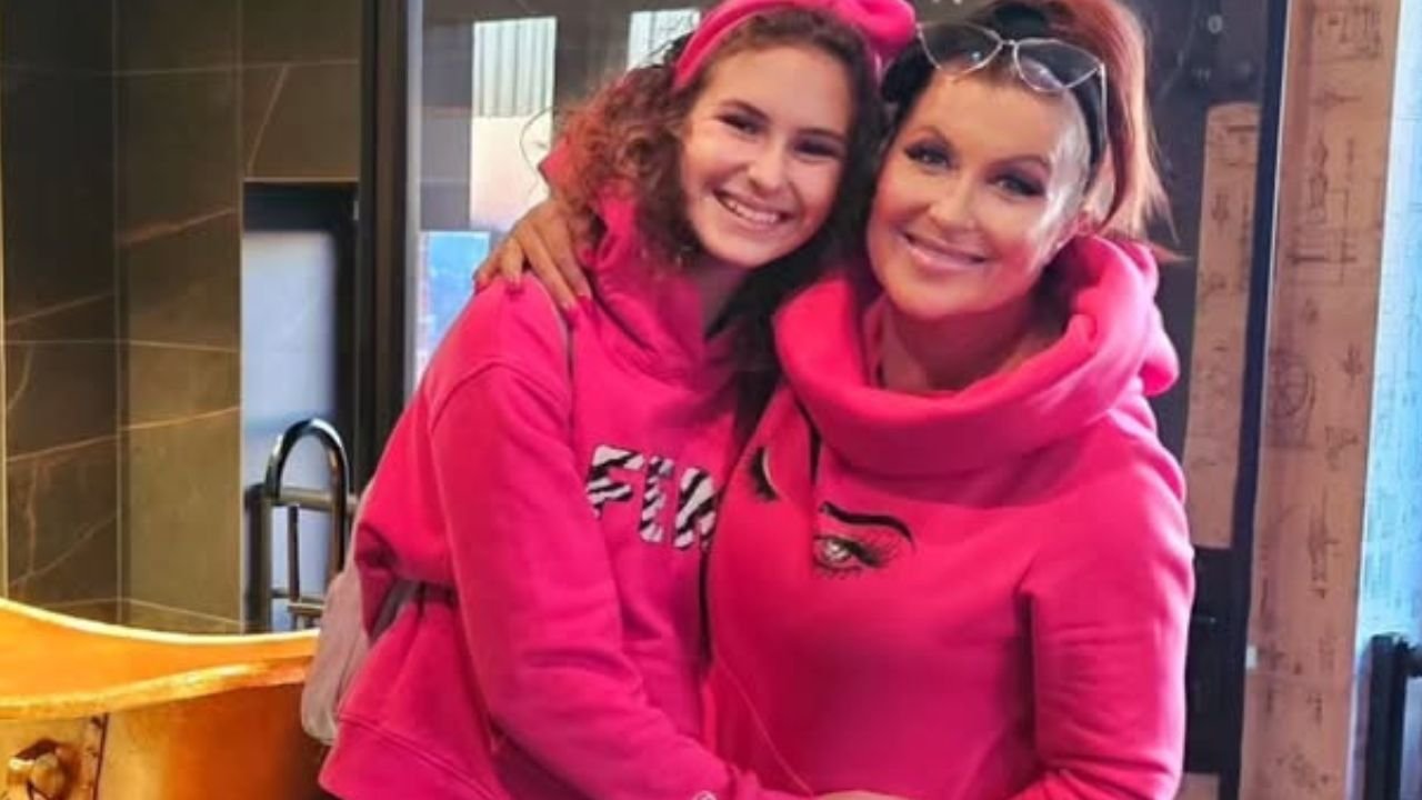 Katarzyna Skrzynecka spędziła babski weekend z 13-letnią córką. Dziewczyny doskonale bawiły się w SPA [dużo zdjęć]