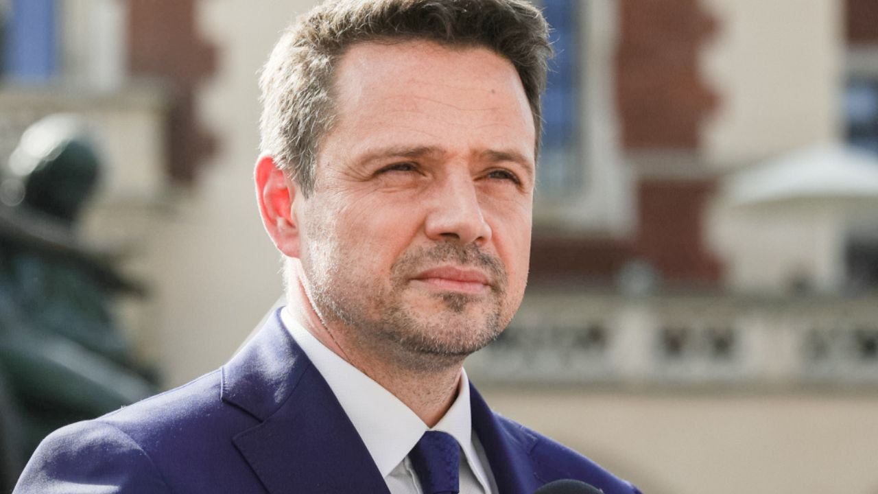 Błyskotliwy Rafał zakpił z dziennikarza. Ostro mu dosolił [wideo]