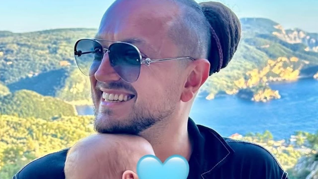 Aleksander Baron oddaje się basenowym zabawom z synkiem. Fani zachwyceni: "Najważniejsze, że po prostu jesteś" [wideo]