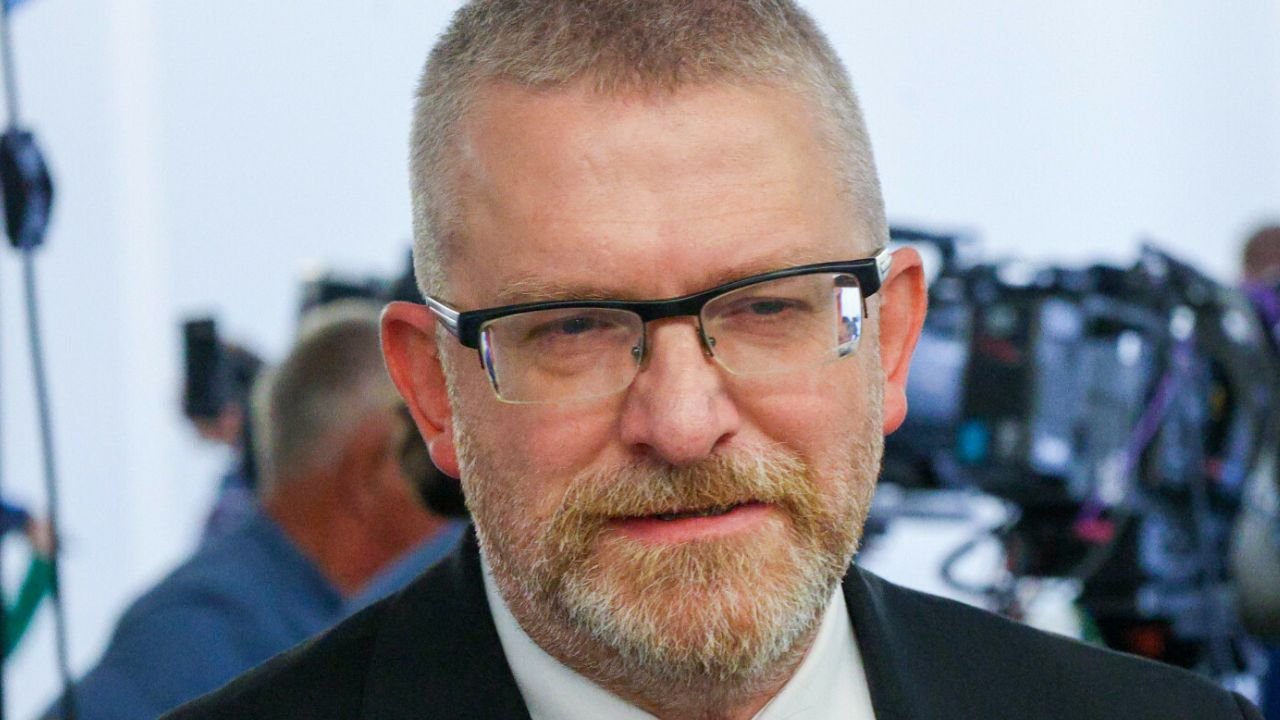 Grzegorz z gaśnicą wybrał swoich ulubieńców. Wspomniał o Aleksandrze ze wschodu. "Bardzo kibicuję"