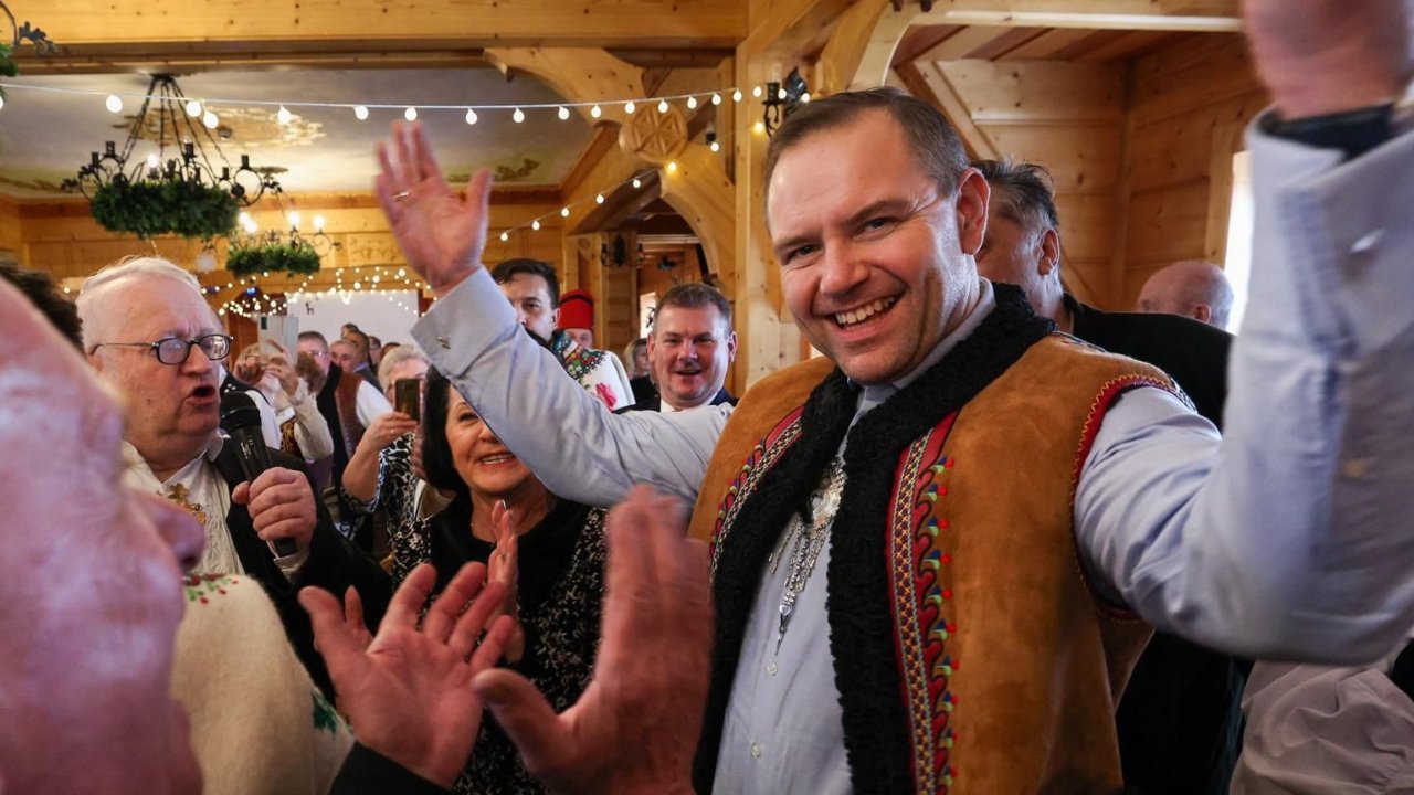 Tak Karol aka Tadeusz wyglądał jako dziecko i nastolatek. Trudno nie parsknąć śmiechem