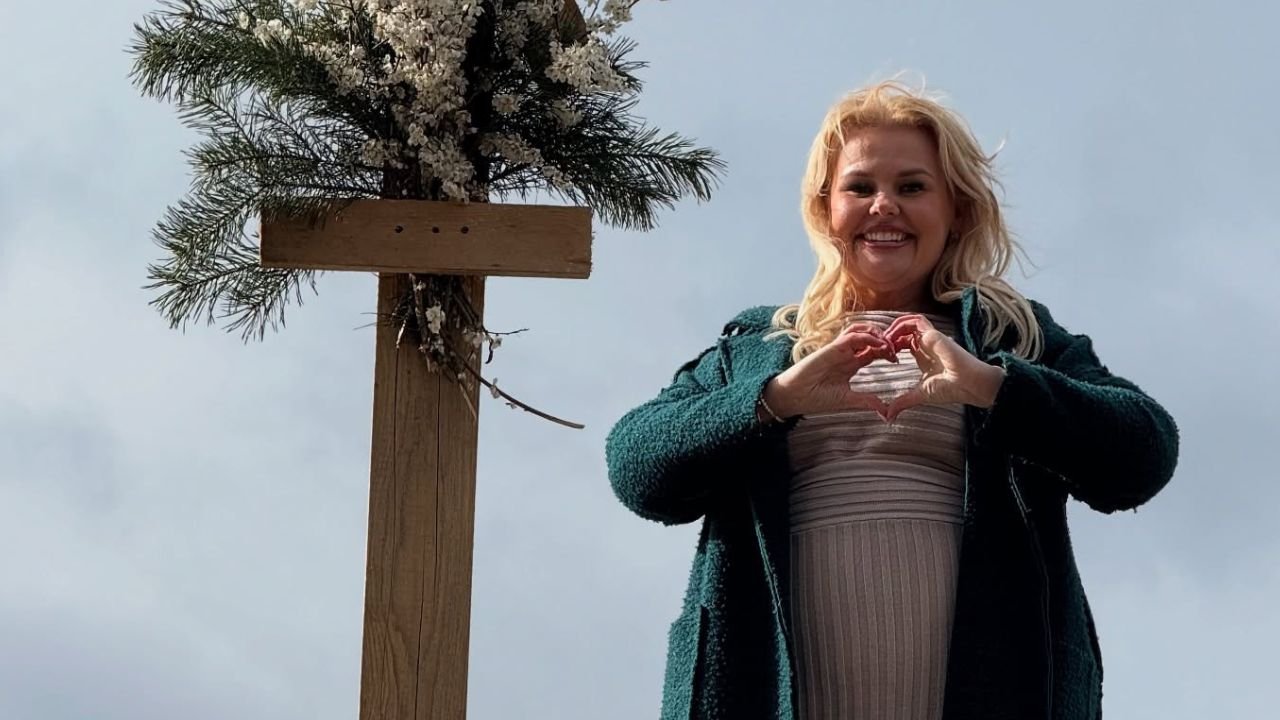 Kinga Zawodnik zawiesiła wiechę, a fani ją karcą, że to za wcześnie. Wybrnęła z tej pyskówki po mistrzowsku