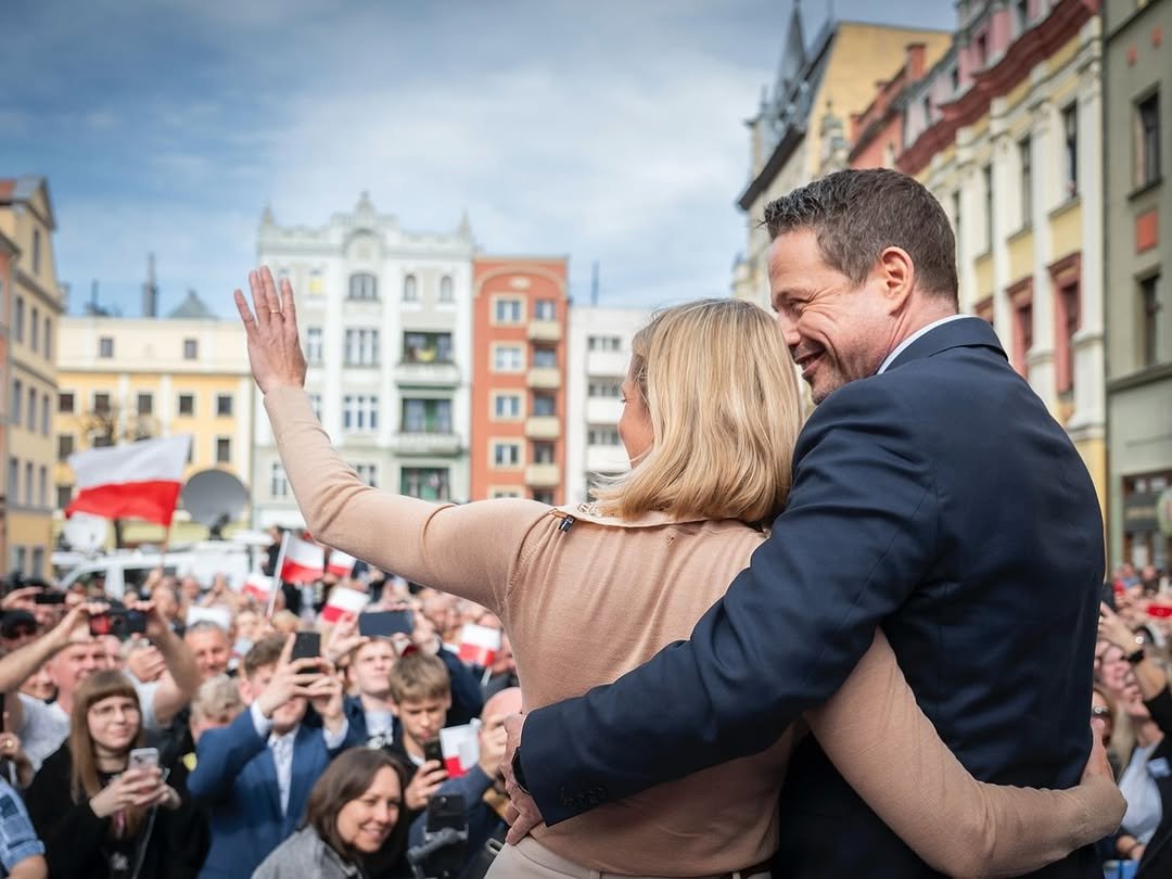 Rafał Trzaskowski obejmuje Małgorzatę Trzaskowską