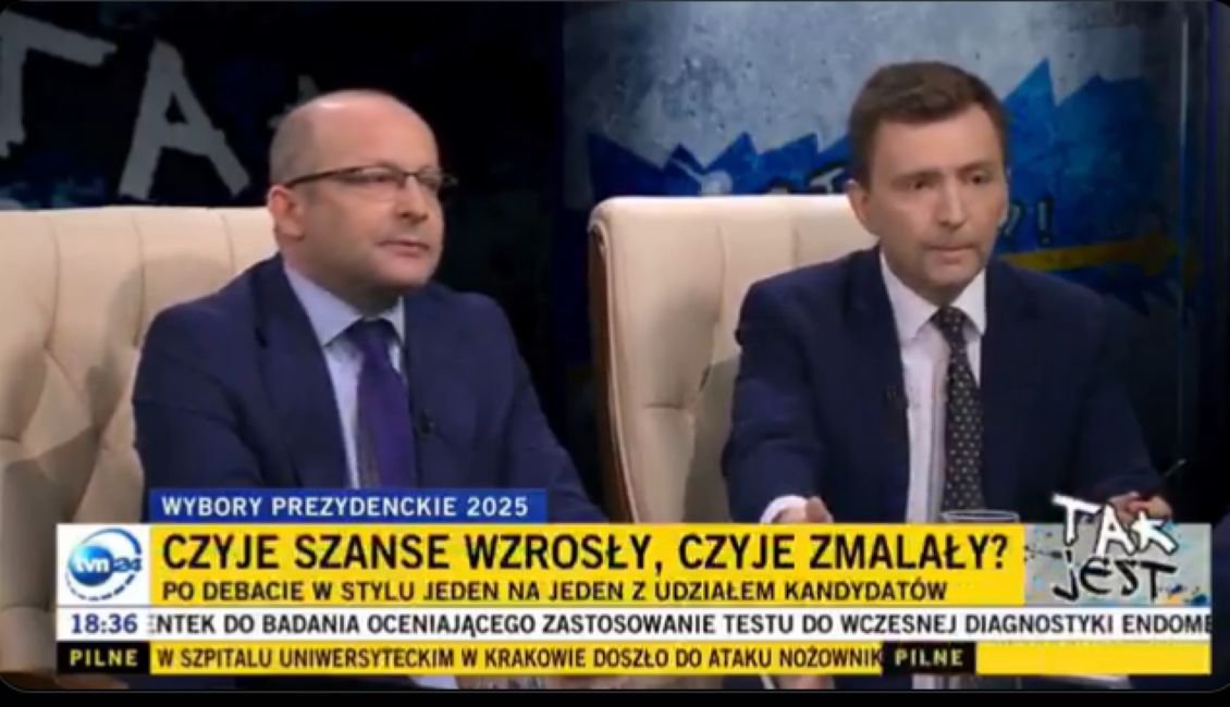 schreiber-olszewski siedzą obok siebie