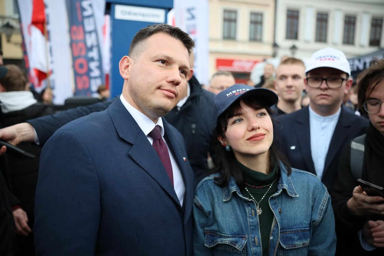Sławmoir Menzten w garniturze
