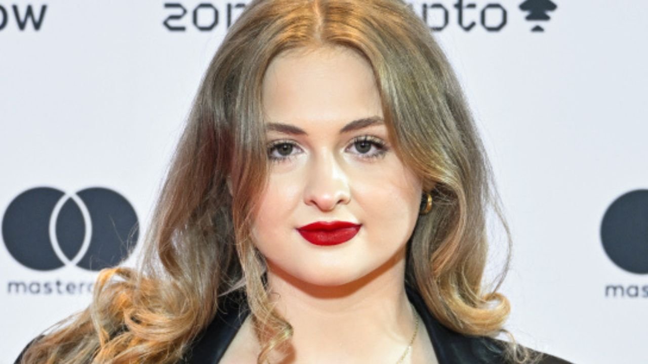 Off Camera 2025: śliczna Sonia Szyc cała w czerni. Chciała olśnić talią, ale kompletnie nie wyszło