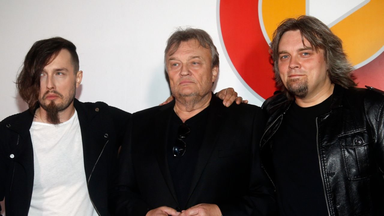 Krzysztof Cugowski szczerze o rozpadzie zespołu swoich synów: "Wiem, że zrobili ogromny błąd. Razem mogliby zdziałać zdecydowanie więcej"