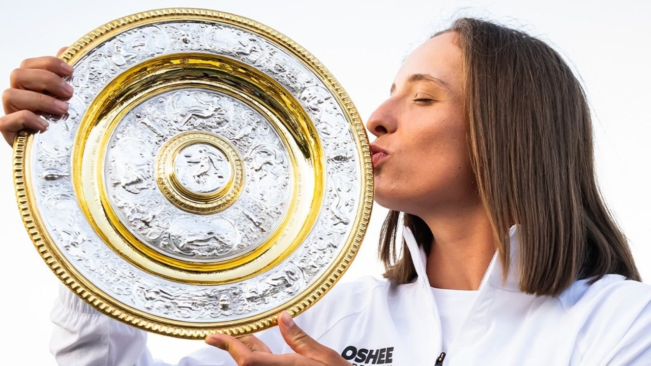 "Polska osz*stka"? Rosjanie nie wytrzymali po finale Igi – cisza Sabalenki mówi więcej niż słowa