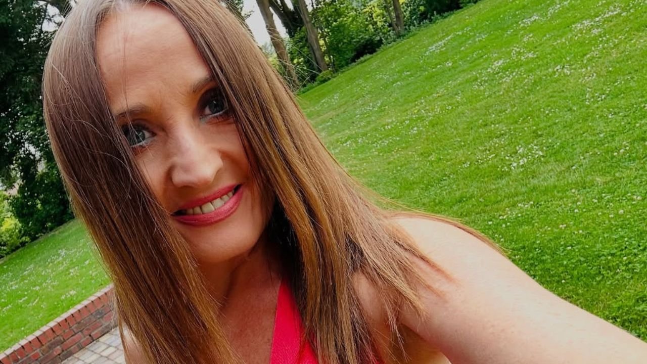 Justyna Dobrosz-Oracz pokazała męża i ogłosiła radosną nowinę. Fani pieją z zachwytu: "To dobro narodowe" [zdjęcie]