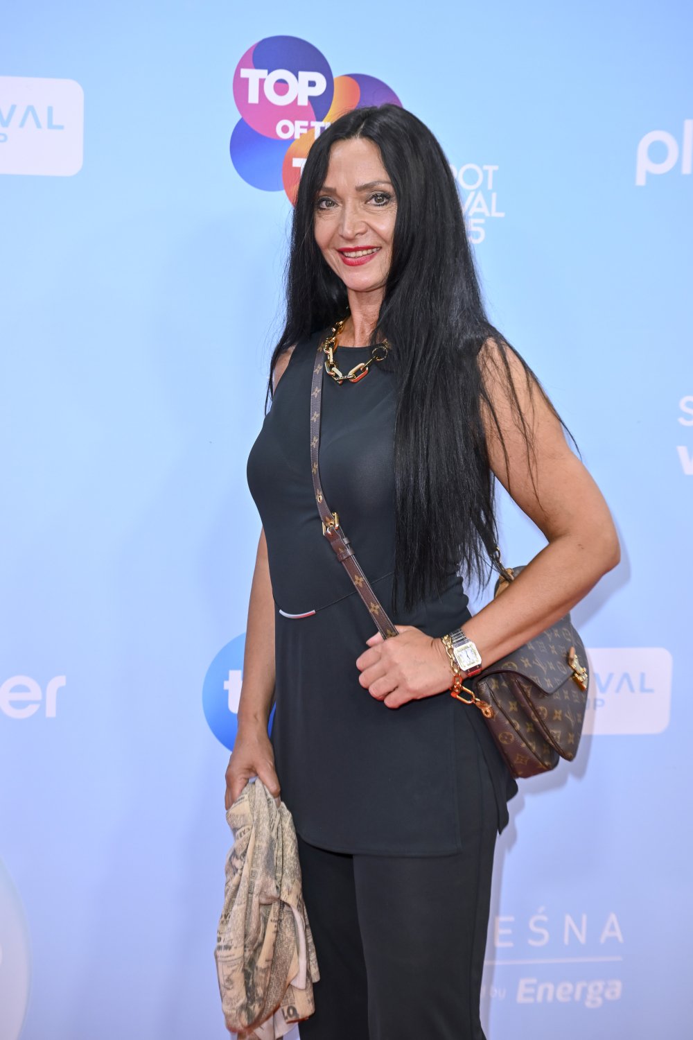 Alicja Walczak w czarnej stylizacji