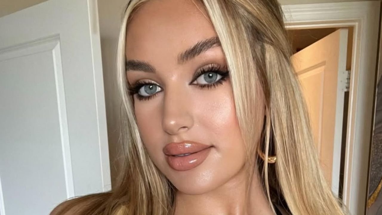 Caroline Derpieński już tak nie wygląda. Po jej słynnych włosach nie ma śladu