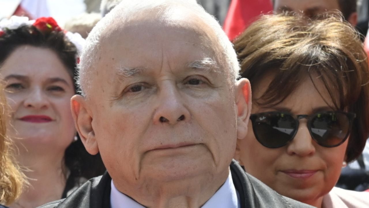 Jarosław Kaczyński kończy 77 lat i znika z Sejmu. Kuzyn Prezesa wyznaje bolesną prawdę