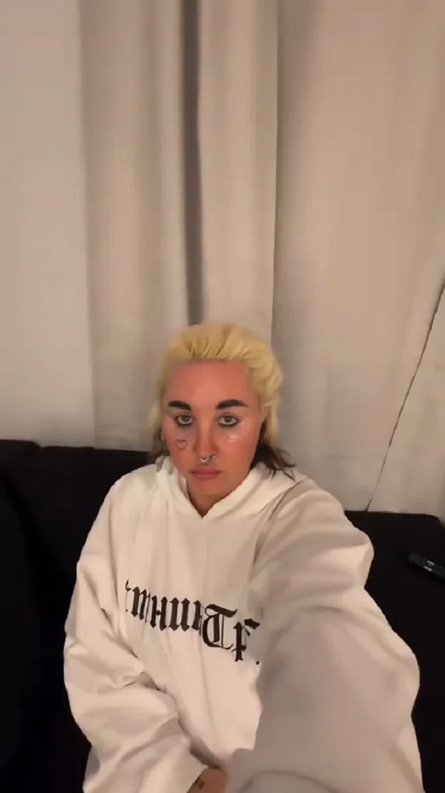 zbliżenie na twarz amandy bynes