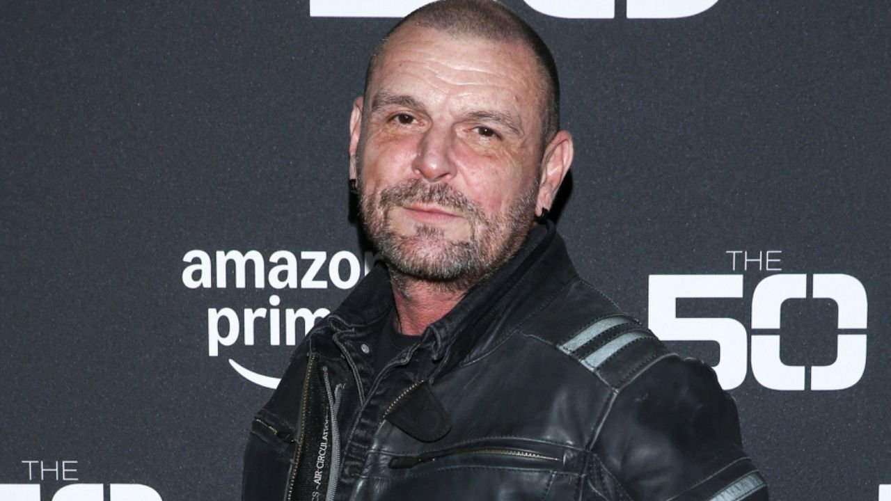 Gulczas przyłapany na gorącym uczynku po pogrzebie brata. Ręce opadają. "Nie mieściły mi się"