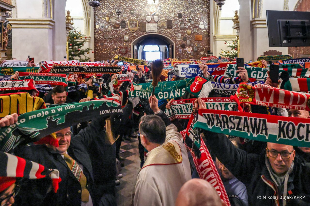 Kibice w czasie pielgrzymki na Jasnej Górze 2025