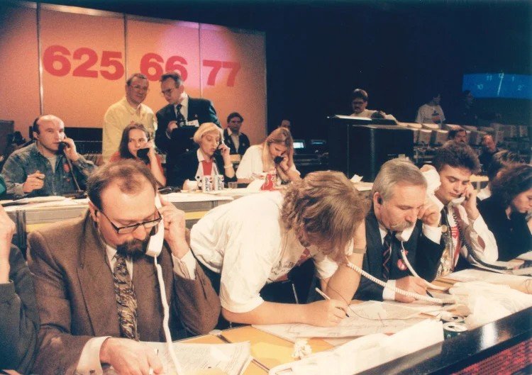 Wolontariusze wośp 1 finał wielkiej orkiestry świątecznej pomocy