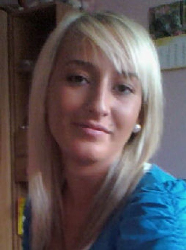 Iwona Wieczorek w niebieskiej bluzce