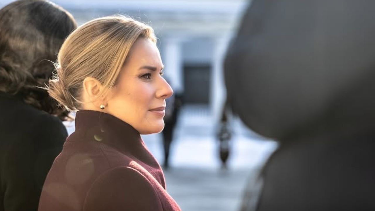 Marta Nawrocka odsłoniła nogi i się zaczęło. To powiedzieli ludzie Dudy o Nawrockiej. Nie mieli dla niej litości [zdjęcia]