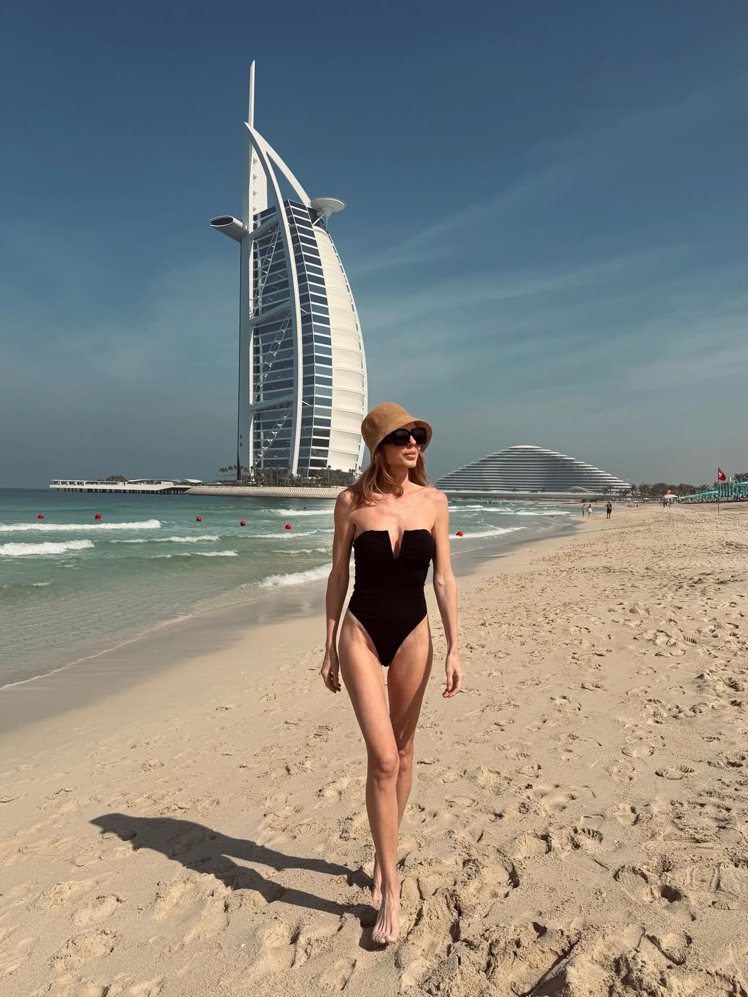 agnieszka włodarczyk w stroju kąpielowym