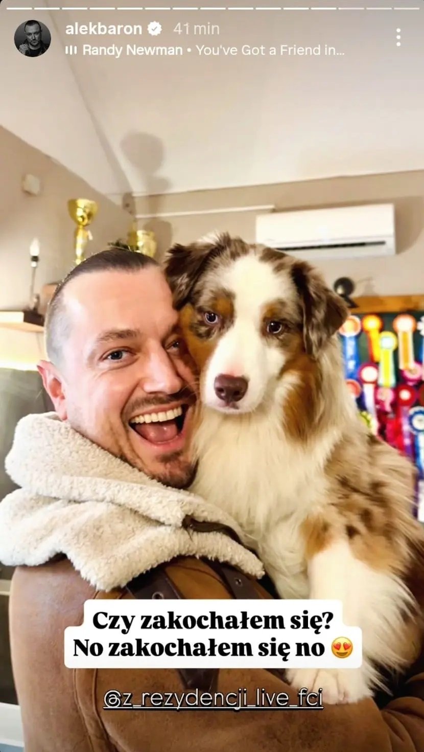 aleksander baron z psem - zbliżenie