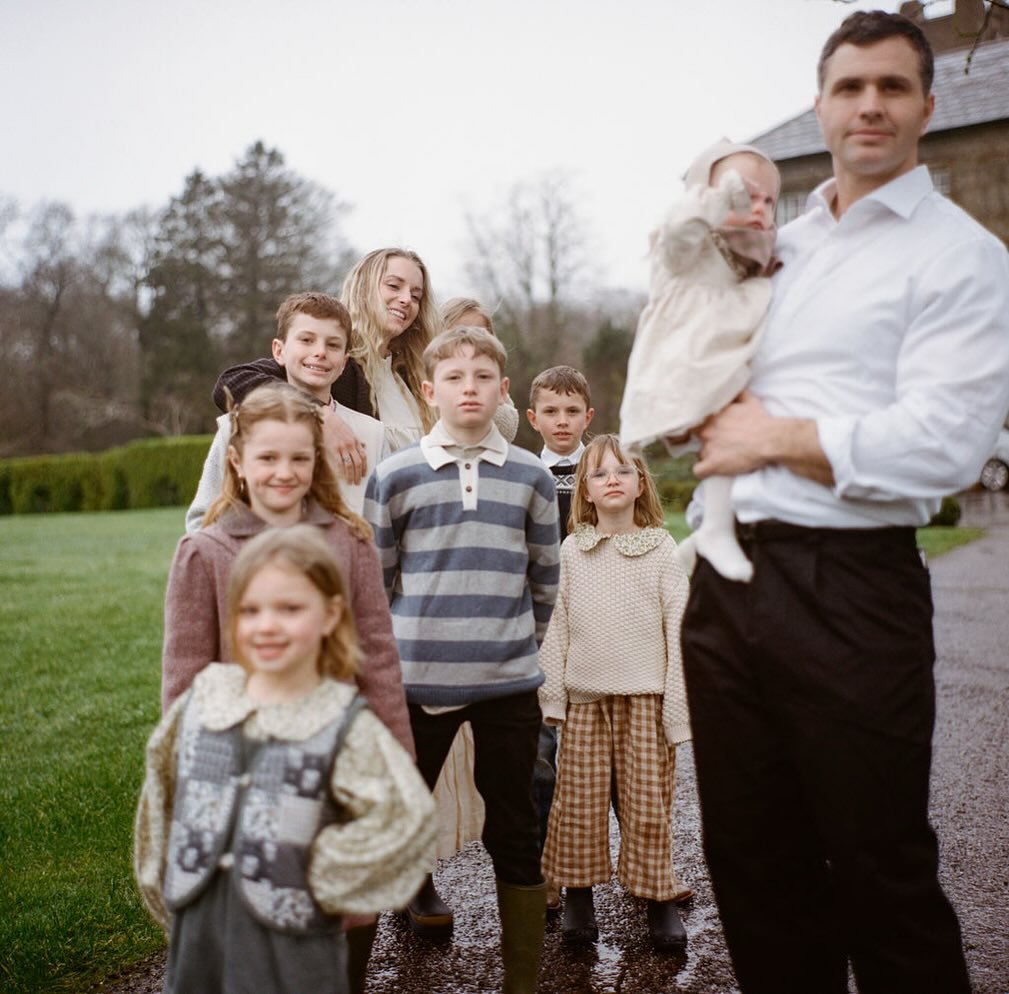 Ballerina Farm z mężem i dziećmi