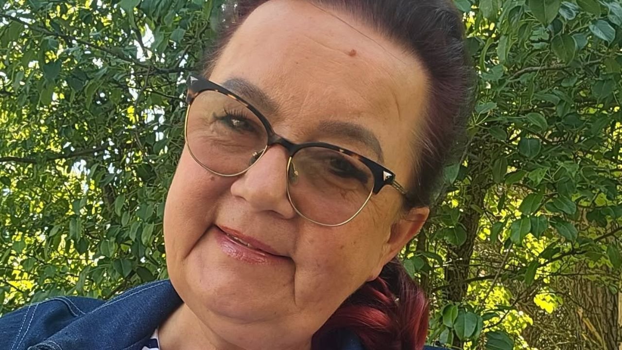 Izabela Zeiske w żałobie. Gwiazda "Gogglebox" przekazała druzgocące wieści: "Serce pęka z rozpaczy"