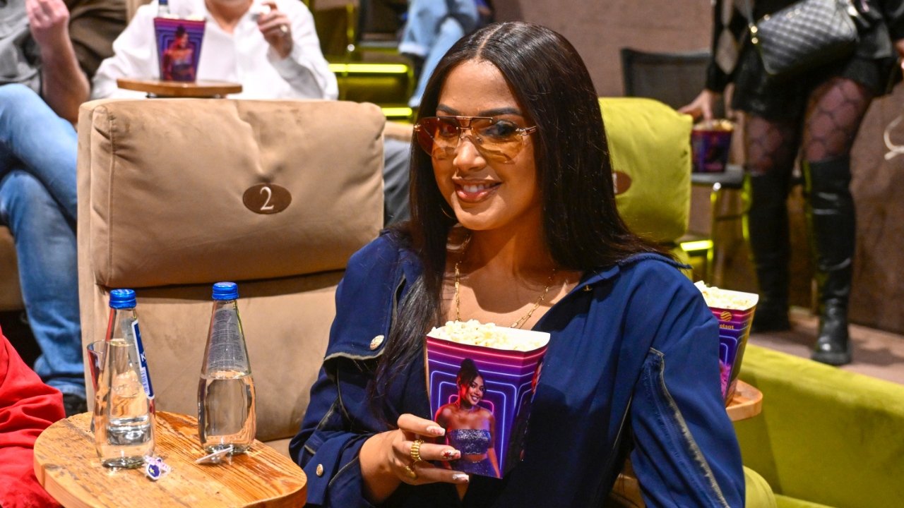 Patricia Kazadi jak na dłoni pokazała, że ma czym oddychać. Zapomniała stanika? [dużo zdjęć]