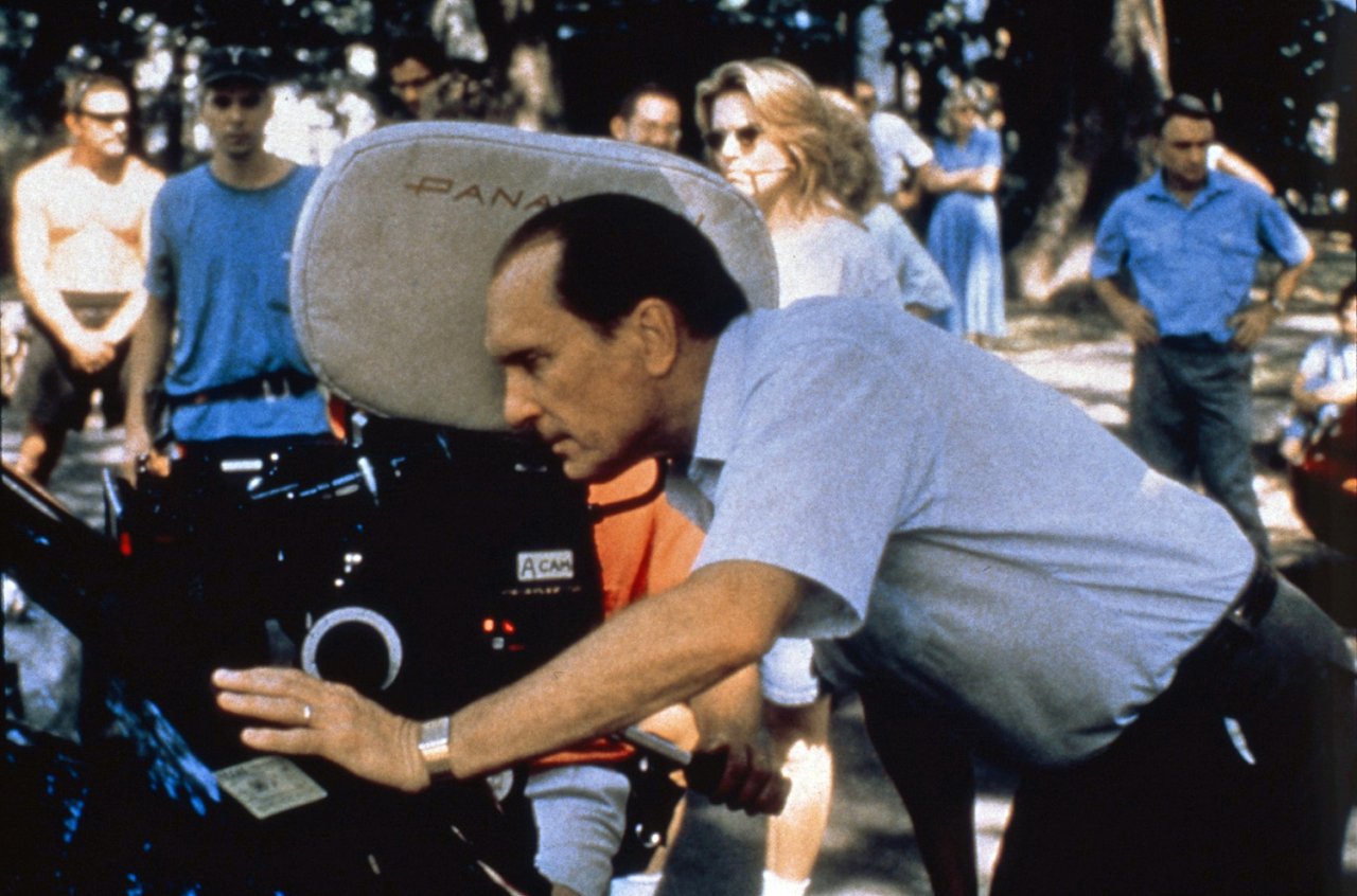 Robert Ducall z kamerą na planie