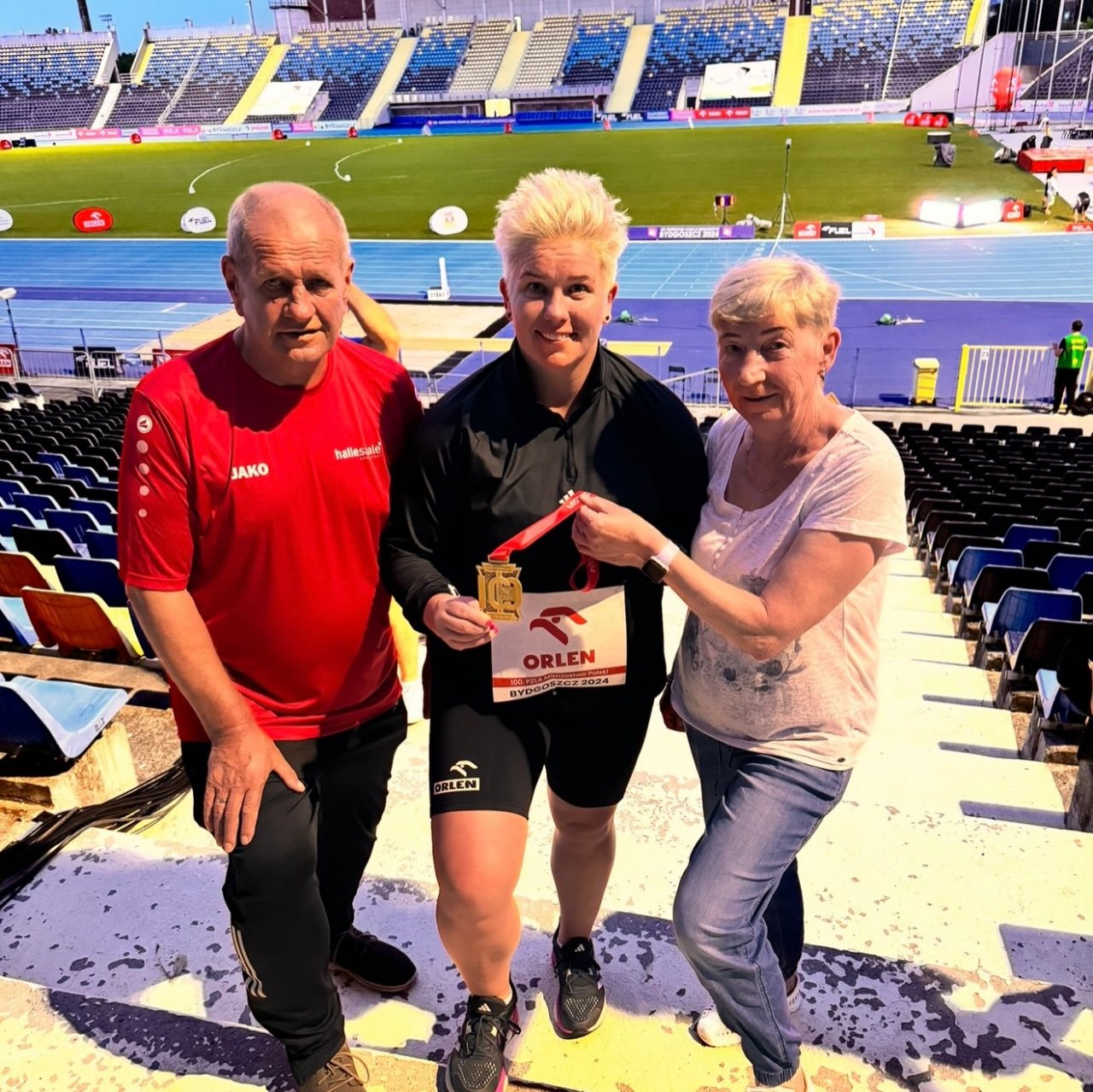 Anita Włodarczyk z rodzicami