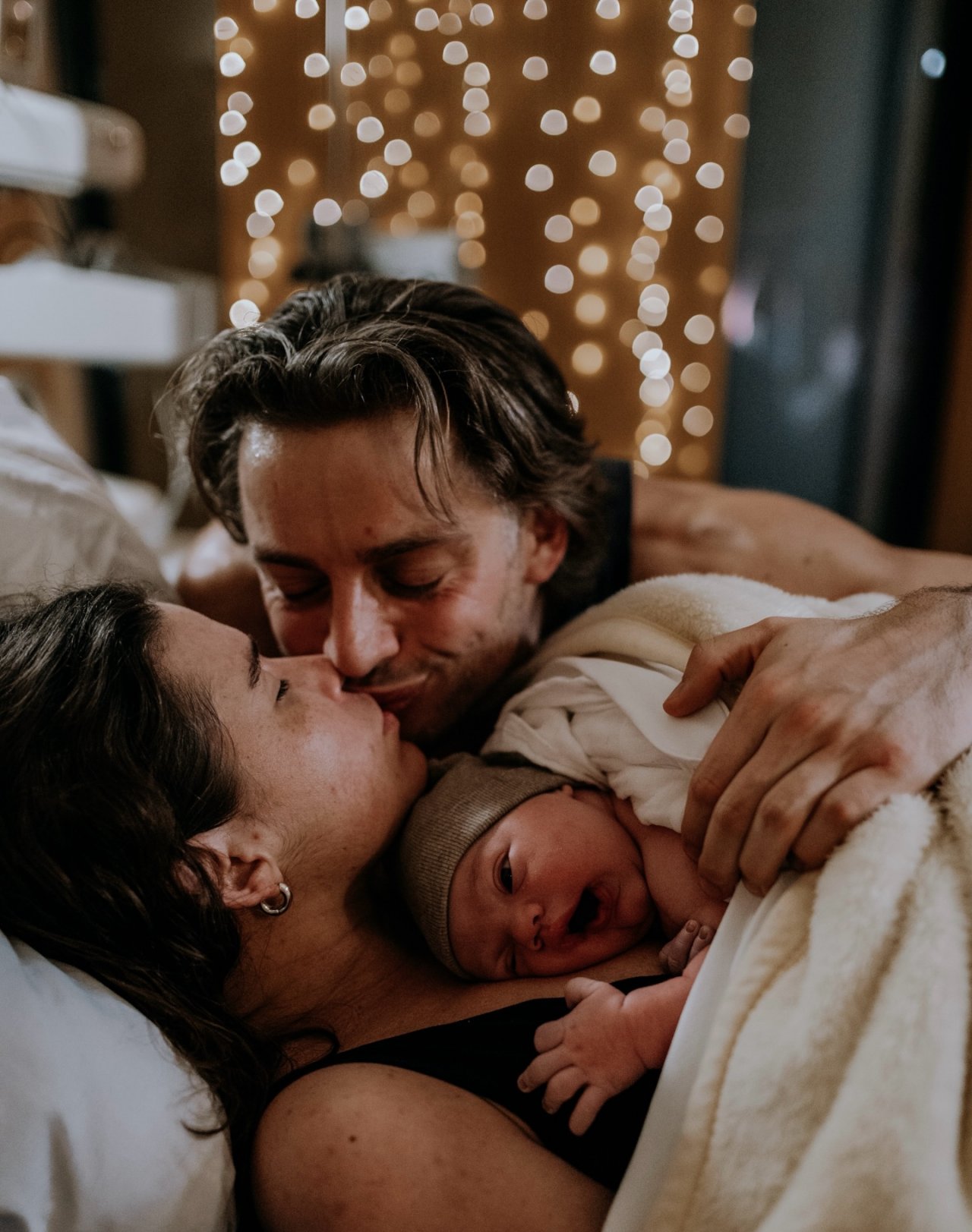 Dawid Czupryński z żoną i nowonarodzonym dzieckiem