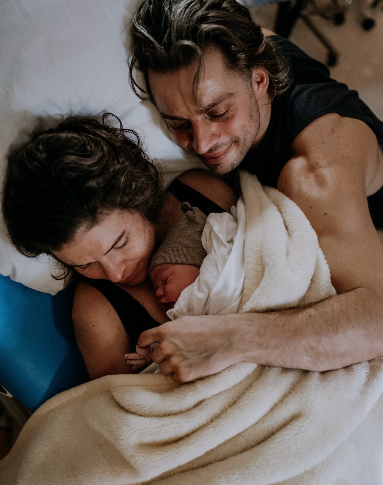 Dawid Czupryński z żoną i nowonarodzonym dzieckiem