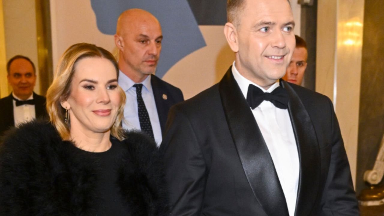 Szczęśliwe wieści od Nawrockich. Ich rodzina się powiększyła. Rodzinne zdjęcie wzrusza do łez