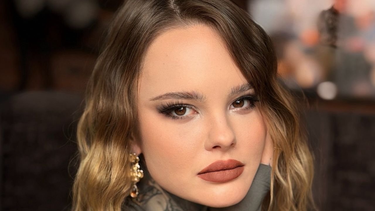 "Nowa twarz" Moniki Miller! Wnuczka byłego premiera po modnym zabiegu nie do poznania – fani w SZOKU