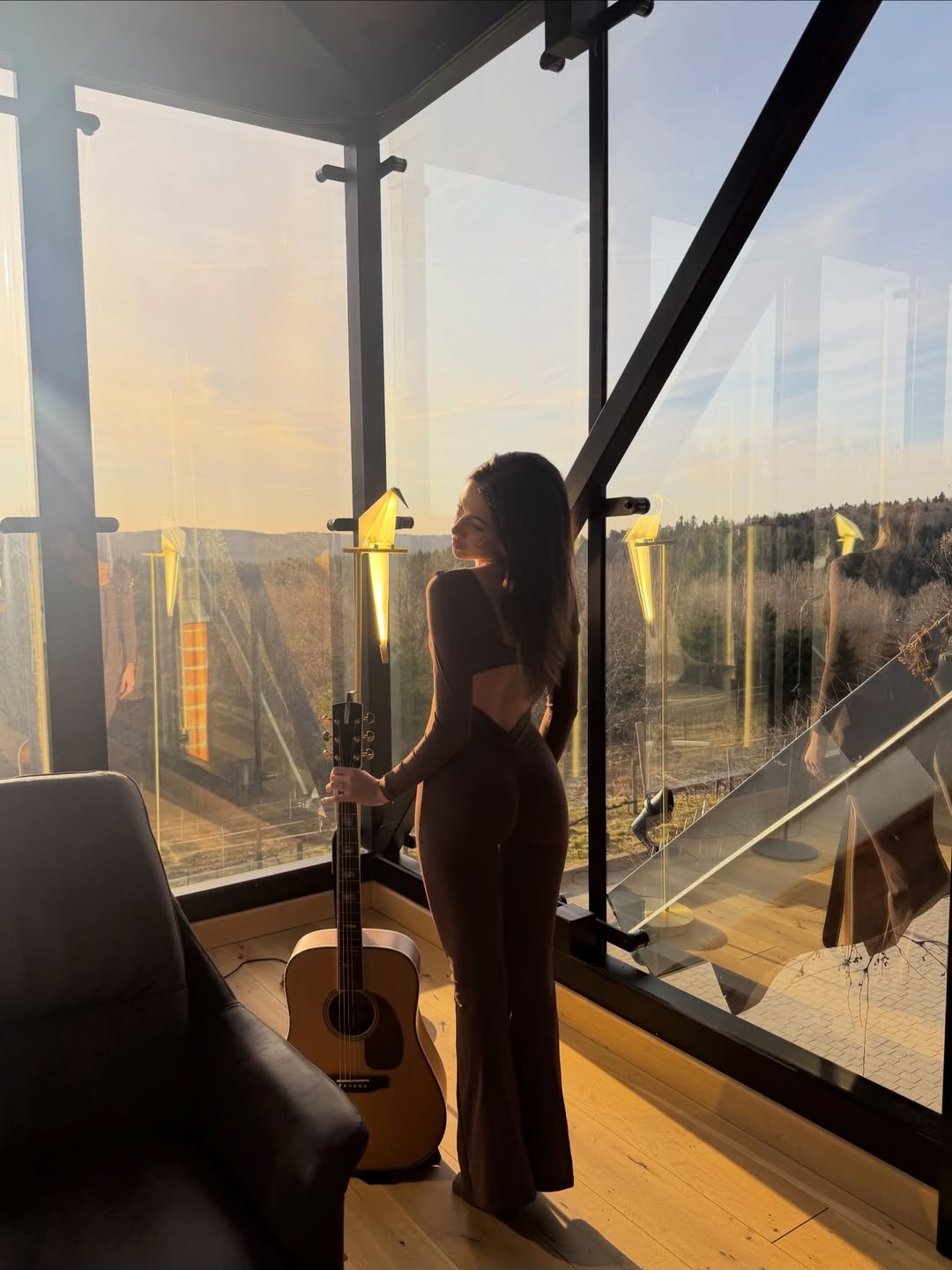 roksana węgiel w obcisłym stroju