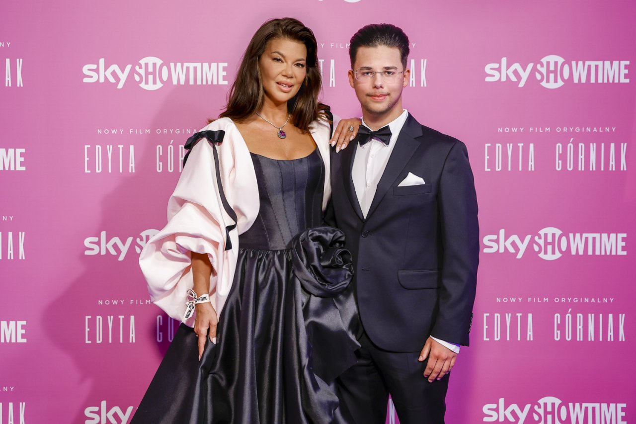 Edyta Górniak z synem Allanem w wyjątkowo eleganckich strojach