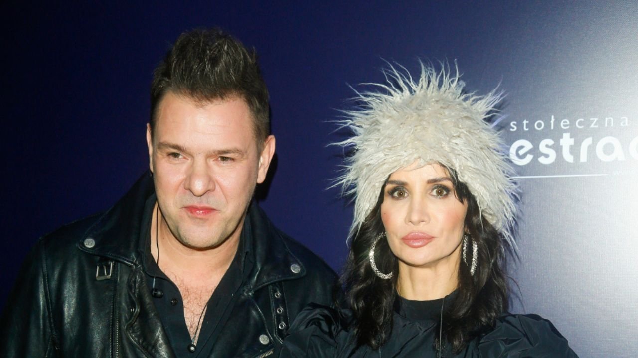 Tomasz Karolak idzie w zaparte, ale menedżer wygadał wszystko. Prawda o związku aktora wyszła na jaw