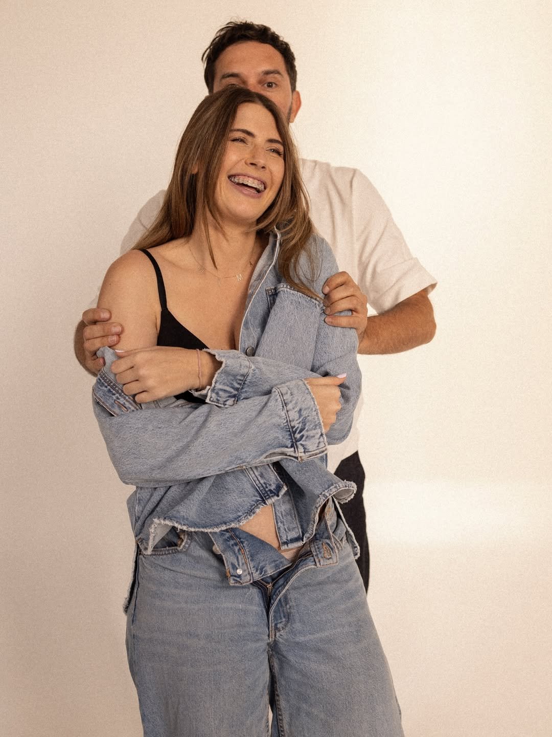 aleksandra grysz z ciążowym brzuszkiem