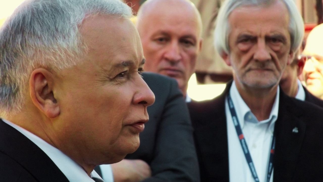 Ryszard Terlecki zażądał dymisji prezesa PiS. W biurze w Krakowie zawrzało: "Niektórzy zbledli"