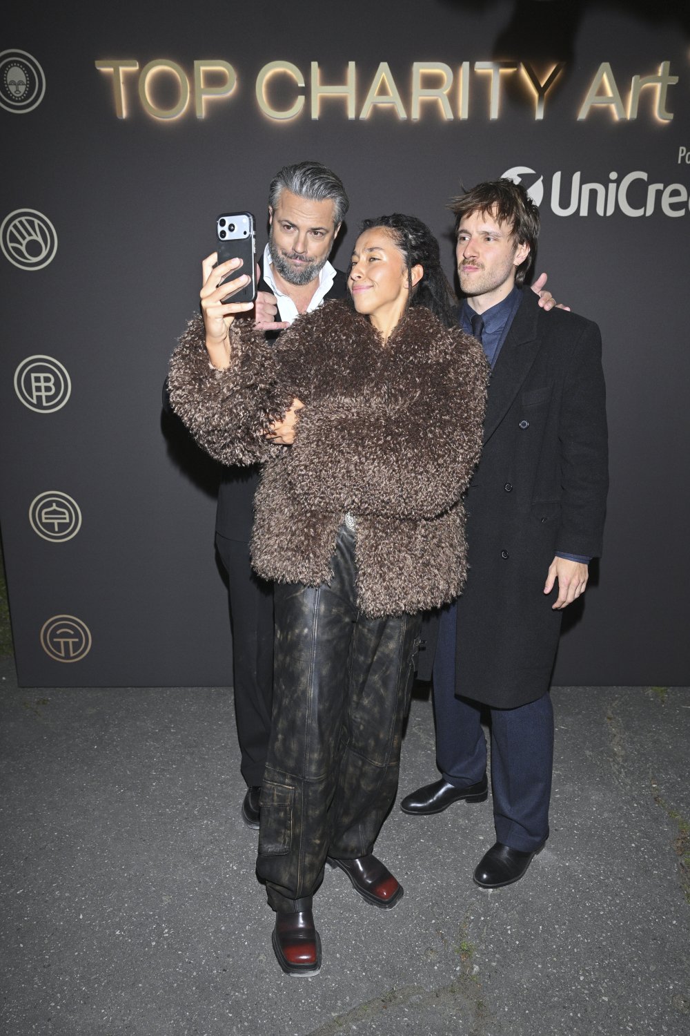 Vanessa Mensah z kolegami