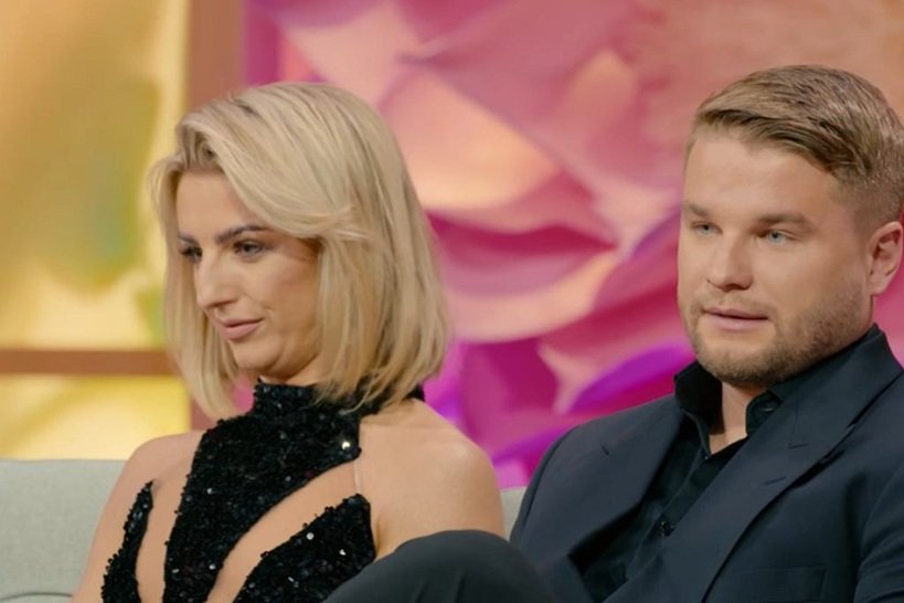 zbliżenie na twarz darii i filipa z love is blind